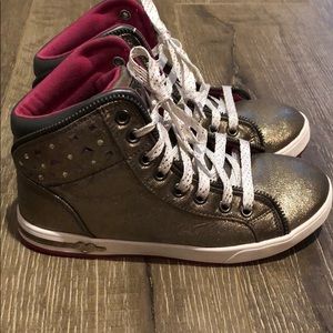 Skechers high tops!